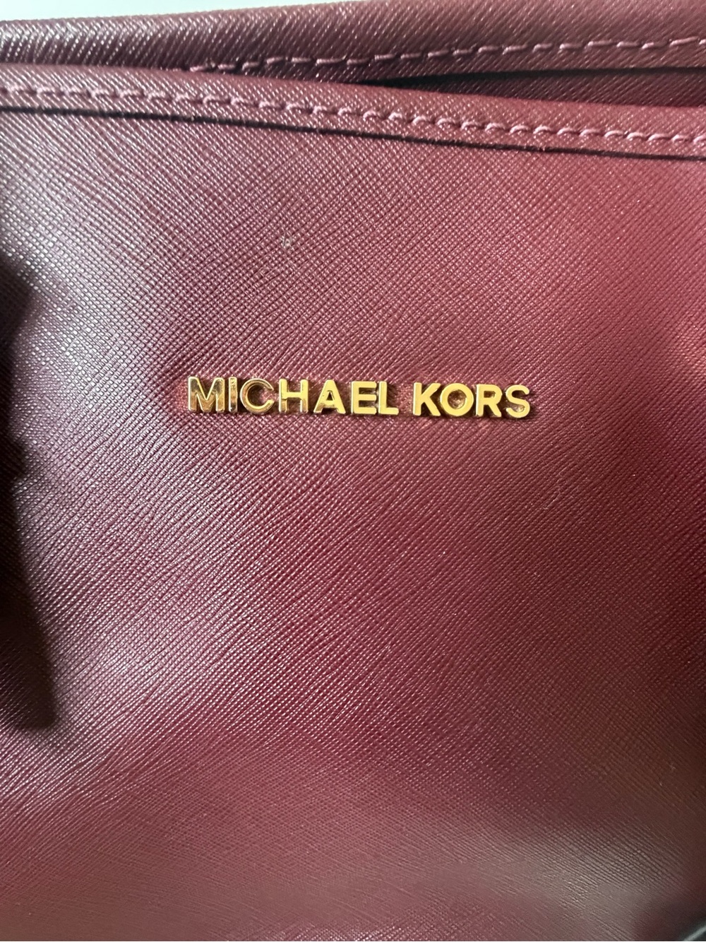 Michael Kors Burgundy Saffiano Leather Jet Set Tote Shoulder Bag - Picture 2 of 7